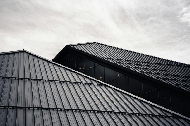 SOS Roofing