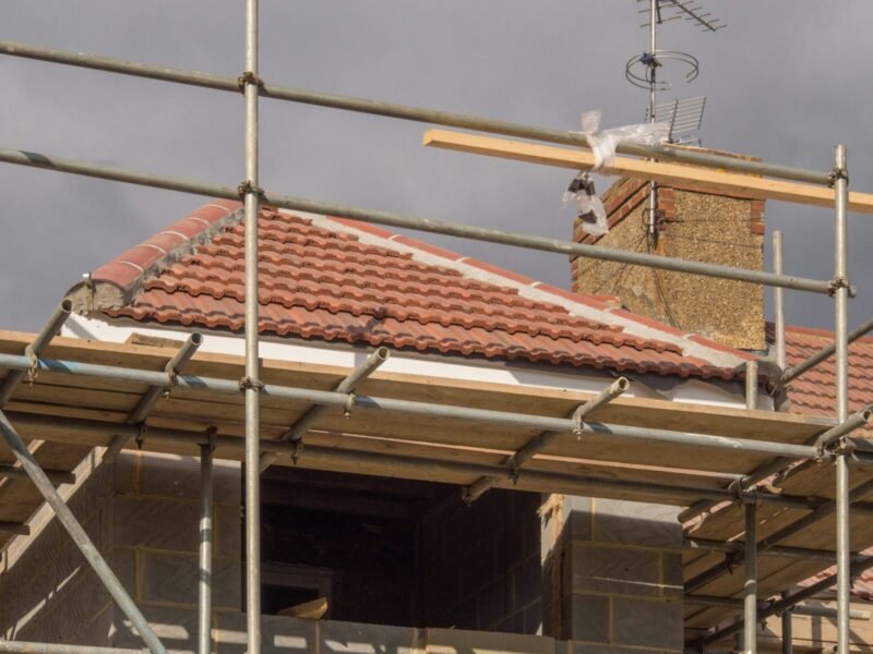 Tut Roofing™
